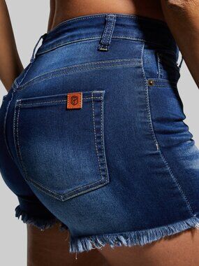 BORN PRIMITIVE FLEX Stretchy  Jean Short (Dark Wash)